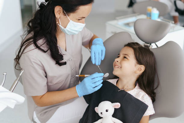 Best Broken or Cracked Tooth Emergency Dentist in Commercial Point, OH